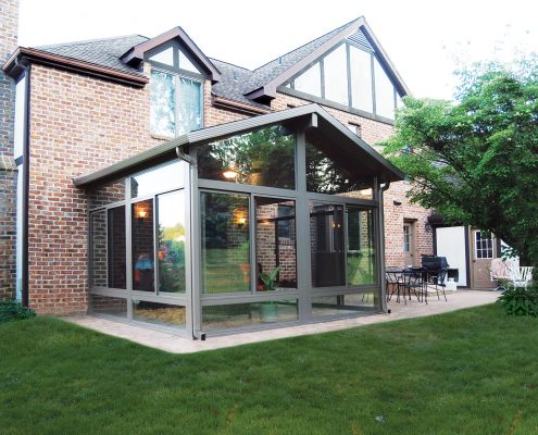 Rustic colors for sunroom